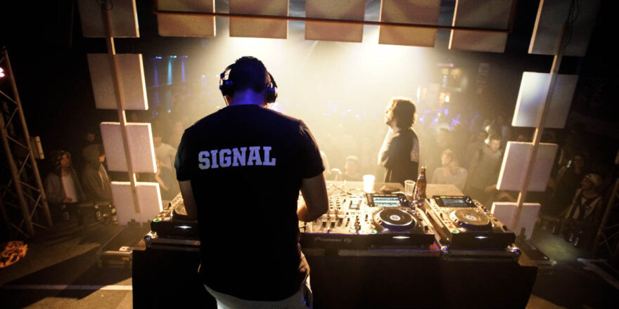 Fasten Your Seatbelts w/Signal @ Warehouse St. Pölten [Part 2]