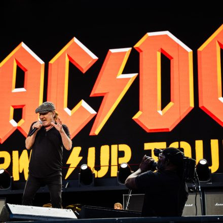 AC/DC