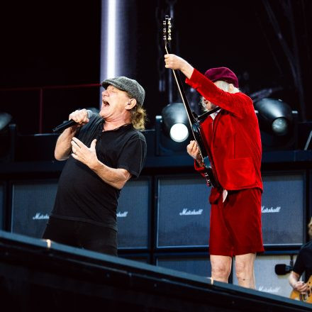 AC/DC