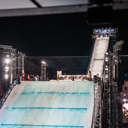 Snowboard Big Air World Cup