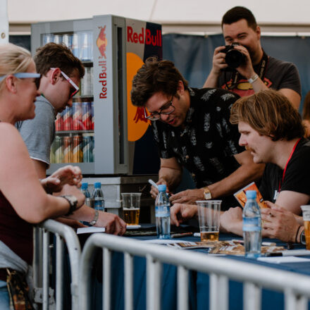 Nova Rock Festival 2018 – Day 2 – Autogrammzelt @ Pannonia Fields