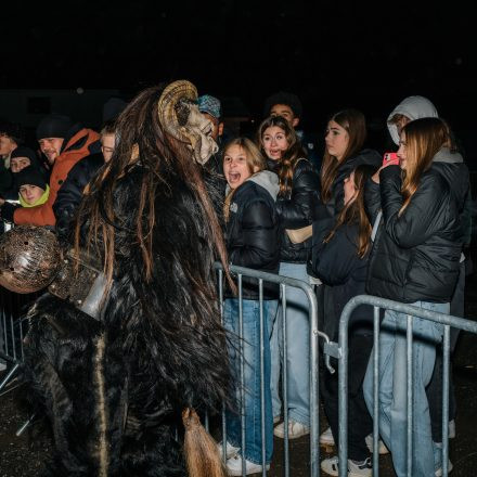 Perchtenlauf & Krampusdisco