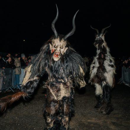 Perchtenlauf & Krampusdisco