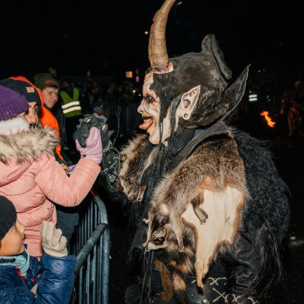 Perchtenlauf & Krampusdisco