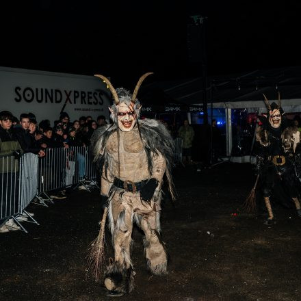 Perchtenlauf & Krampusdisco