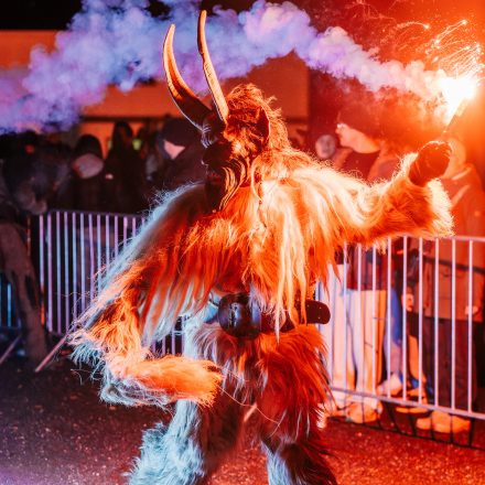 Perchtenlauf & Krampusdisco