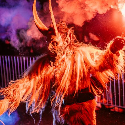 Perchtenlauf & Krampusdisco