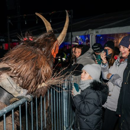 Perchtenlauf & Krampusdisco