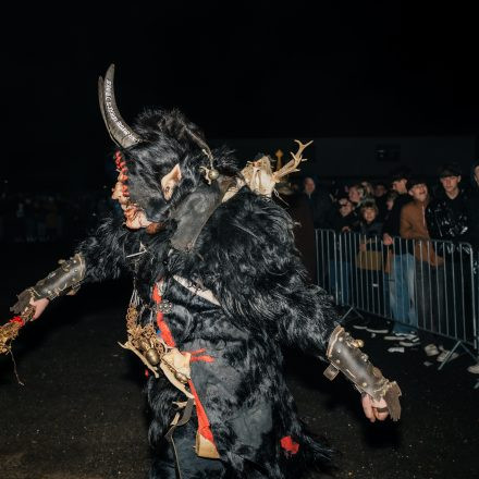 Perchtenlauf & Krampusdisco