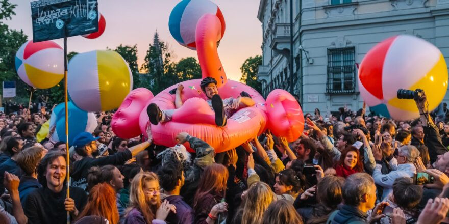 Am 30. Mai ist wieder Donnerstag! @ Ballhausplatz