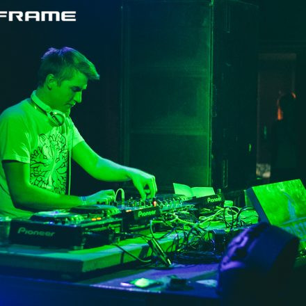 Mainframe Monsta feat. Xilent & Millions Like Us @ Arena