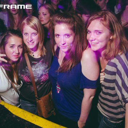 Mainframe Monsta feat. Xilent & Millions Like Us @ Arena