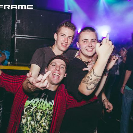 Mainframe Monsta feat. Xilent & Millions Like Us @ Arena