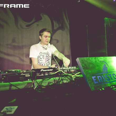 Mainframe Monsta feat. Xilent & Millions Like Us @ Arena