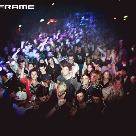 Mainframe Monsta feat. Xilent & Millions Like Us @ Arena