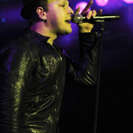 Gavin Degraw @ Arena