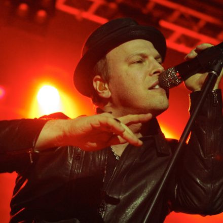 Gavin Degraw @ Arena