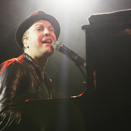 Gavin Degraw @ Arena